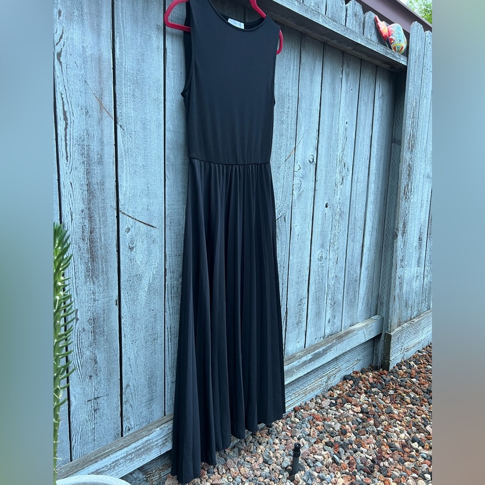MANGO Black Maxi Dress Pleated SZ 8 - Picture 5 of 16